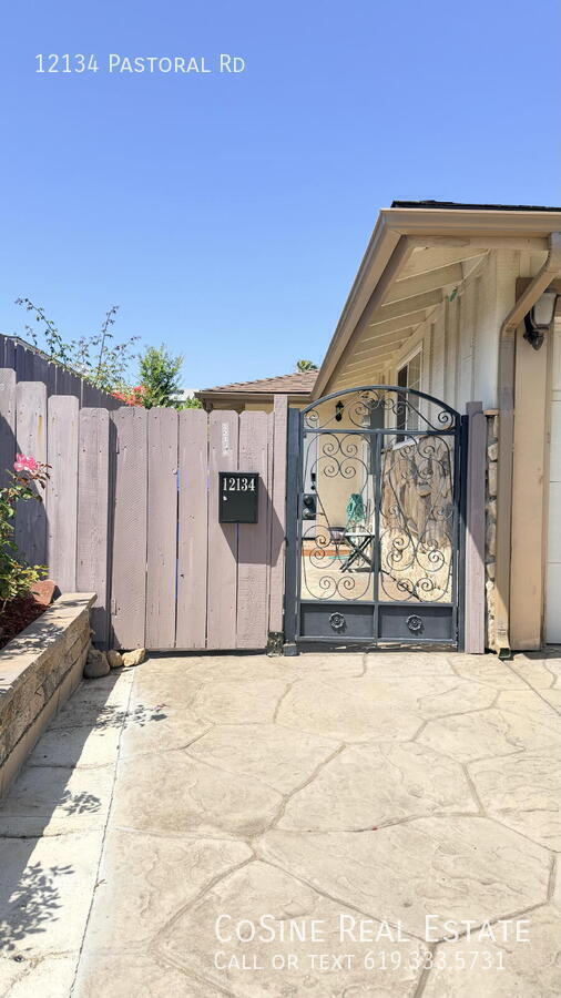 12134 Pastoral Rd in San Diego, CA - Building Photo - Building Photo