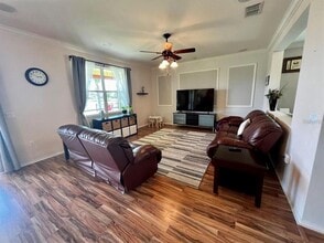 5108 Butterfly Shell Dr in Apollo Beach, FL - Building Photo - Building Photo