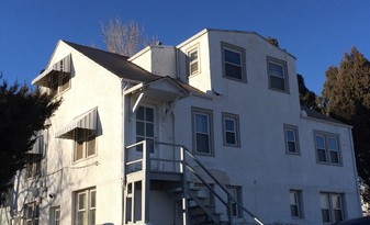 3700 S Lincoln St Apartments