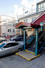 569 Van Siclen Ave in Brooklyn, NY - Building Photo - Building Photo