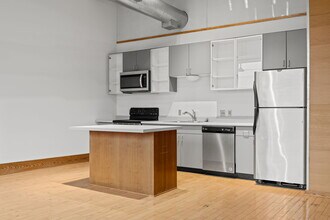 100 S Gay St in Knoxville, TN - Building Photo - Building Photo