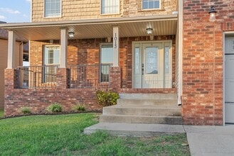 1013 Garner Hills Dr in Clarksville, TN - Building Photo - Building Photo
