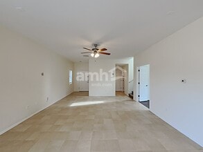 91 N Mail Station Ln in Sahuarita, AZ - Foto de edificio - Building Photo