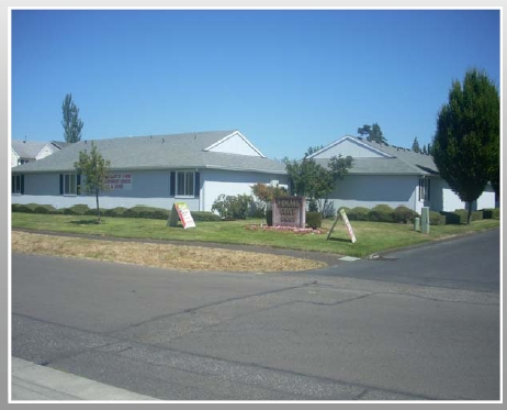 Highland Court Apartments in North Plains, OR - Building Photo