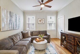 138 High St, Unit 1 in Boston, MA - Building Photo - Building Photo