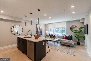 6604 Ridge Ave, Unit 303 in Philadelphia, PA - Building Photo