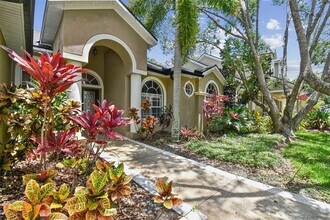 5529 Winhawk Way in Lutz, FL - Building Photo - Building Photo