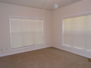 240 Shenandoah Ter in Fayetteville, GA - Building Photo - Building Photo