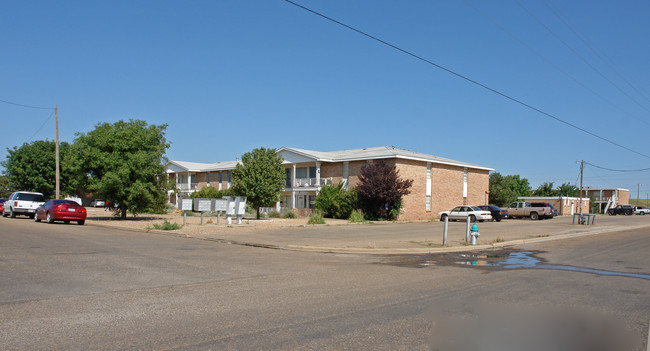 Edgemere Apartments in Plainview, TX - Building Photo - Building Photo