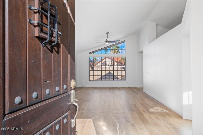 11062 E Mary Katherine Dr in Scottsdale, AZ - Building Photo - Building Photo