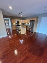 270 N Main St, Unit 404 in Mansfield, MA - Building Photo - Building Photo