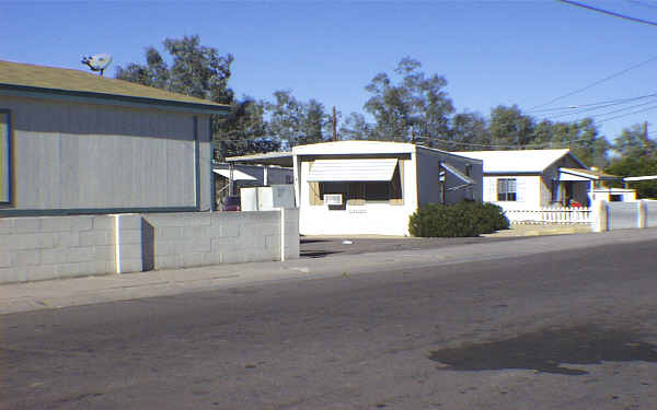 1320-1340 S Terrace Rd in Tempe, AZ - Building Photo