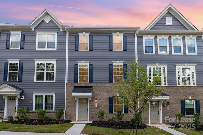 property at 306 New Gallant Dr