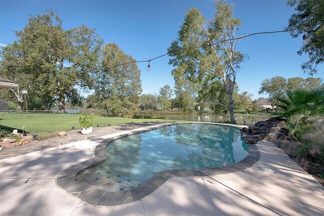 property at 4806 McKeever Ln