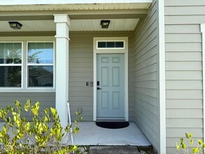 2200 Pebble Point Dr in Green Cove Springs, FL - Building Photo - Building Photo