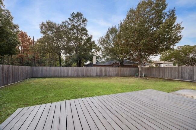 property at 25619 Oakridge Forest Ln