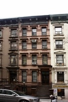 112 W 71st St in New York, NY - Building Photo