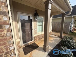 6032 Stonewater Ct in Huntsville, AL - Building Photo - Building Photo