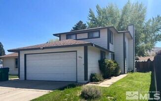 1890 Camelback Dr in Sparks, NV - Building Photo