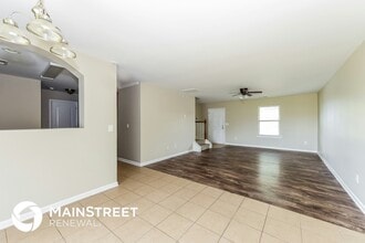 141 Union Station Dr in Calera, AL - Foto de edificio - Building Photo