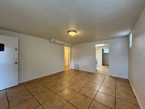1401 Elmira St in Aurora, CO - Building Photo - Building Photo