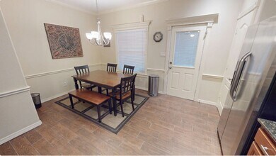 1000 Spring Loop in College Station, TX - Building Photo - Building Photo