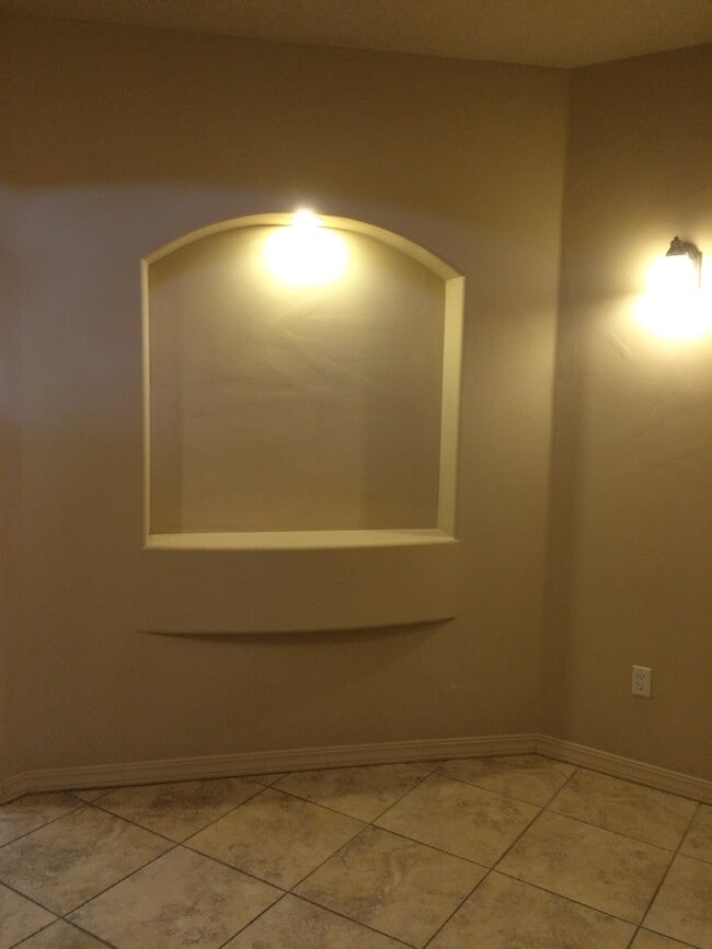 5215 Old Adobe Trail NW in Albuquerque, NM - Building Photo - Building Photo