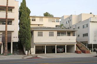 1614 S Beverly Glen Blvd in Los Angeles, CA - Building Photo - Primary Photo