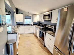 4 39th St in Newbury, MA - Building Photo - Building Photo