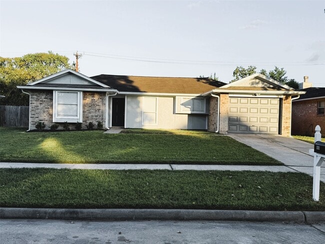 property at 906 Dixie Dr