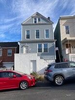 3054 Barker Ave, Unit 2 in Bronx, NY - Building Photo