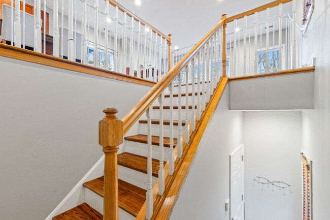 1761 W Morse Ave in Chicago, IL - Building Photo - Building Photo