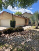1618 Bobolink Ln in Casselberry, FL - Building Photo