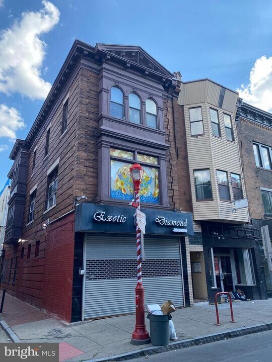 316 South St in Philadelphia, PA - Building Photo
