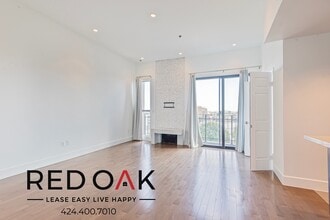 8811 Burton Way in West Hollywood, CA - Foto de edificio - Building Photo