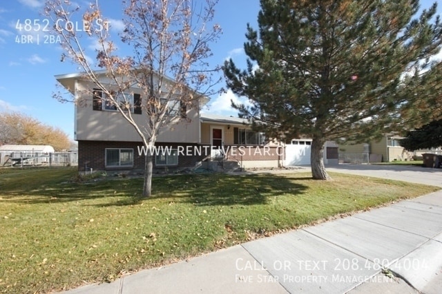property at 4852 Cole St