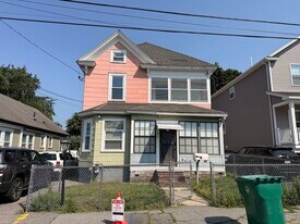190 Ennell St, Unit 2 in Lowell, MA - Building Photo
