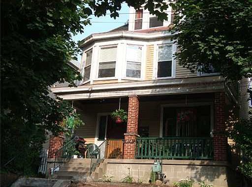 212 McKinley Ave in Pittsburgh, PA - Foto de edificio