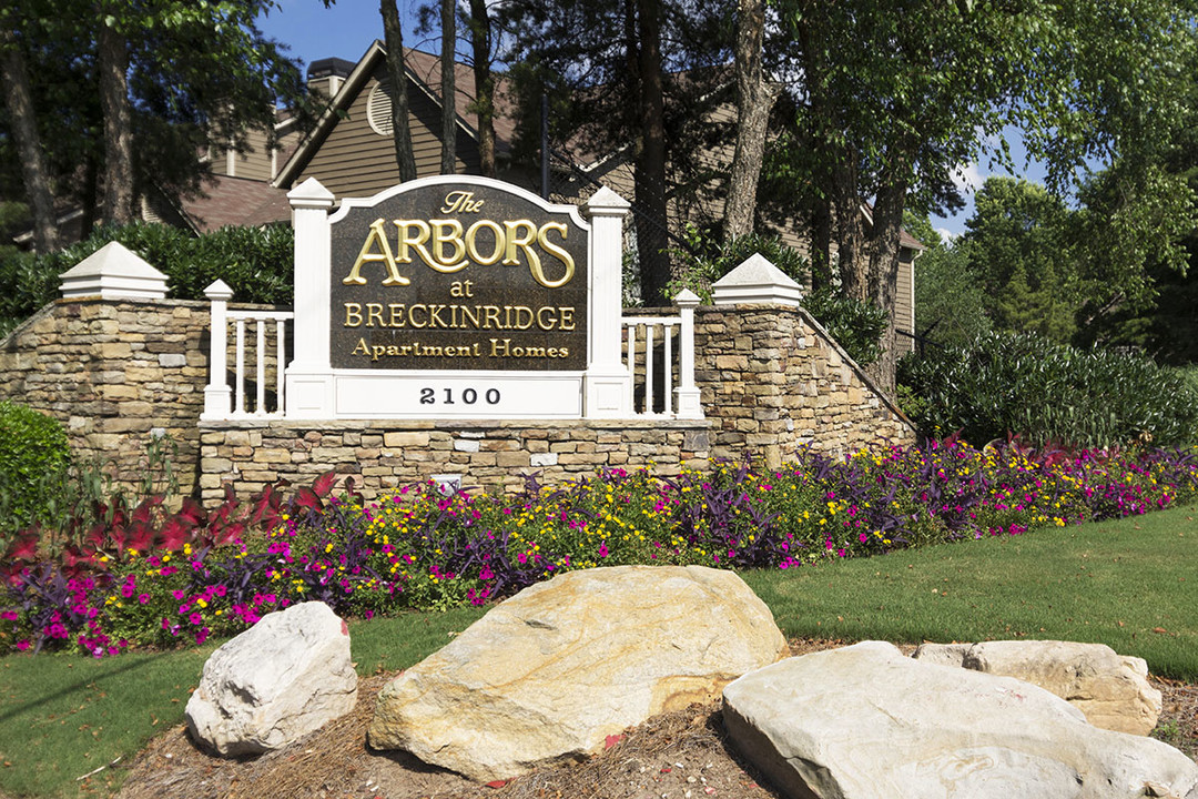 The Arbors at Breckinridge Apartment Homes in Duluth, GA - Building Photo