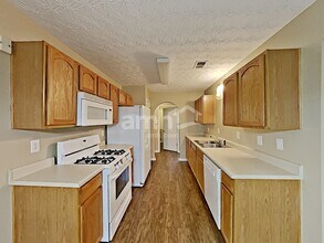 4712 Huff Park Ct in Snellville, GA - Building Photo - Building Photo