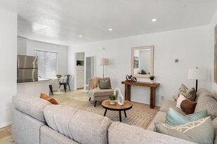 4262 Wilson Ave in San Diego, CA - Building Photo