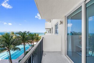 9273 Collins Ave in Surfside, FL - Building Photo
