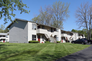 Meadowbrook Lake Apartments