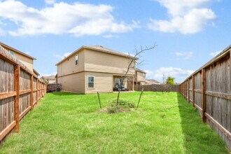 5327 Wichita Pike in San Antonio, TX - Building Photo - Building Photo