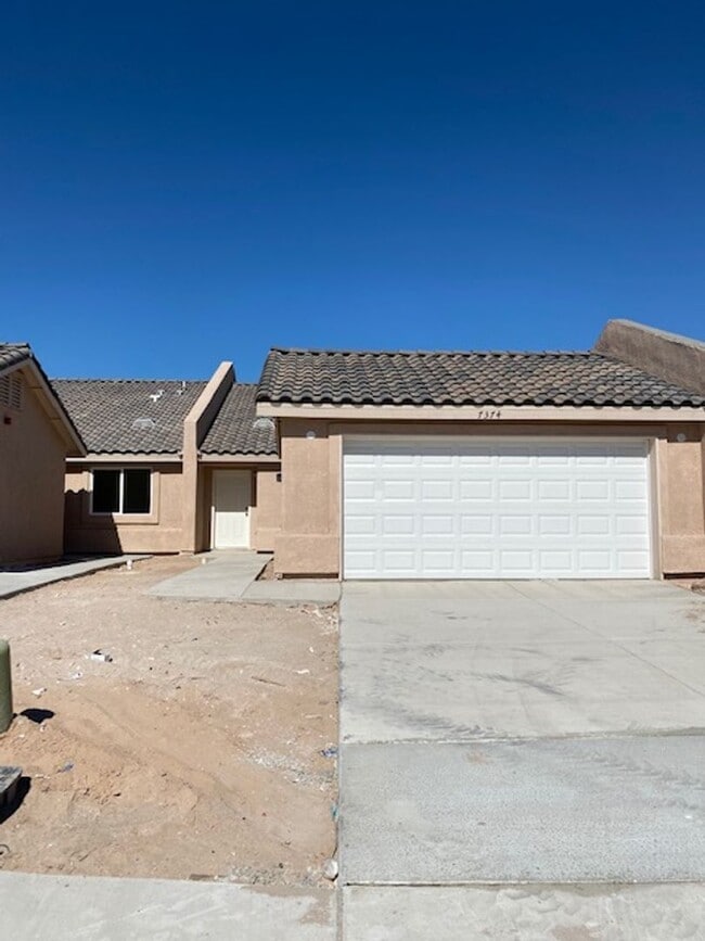 7374 E 39TH St in Yuma, AZ - Building Photo - Building Photo