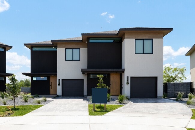 property at 722 Juniper Cir