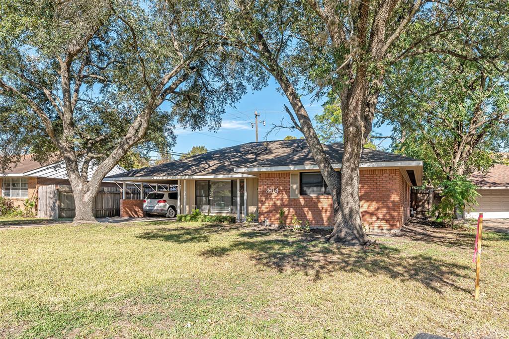 4114 Lemac Dr in Houston, TX - Foto de edificio