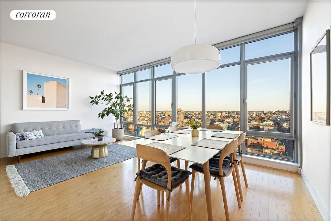 1 Northside Piers in Brooklyn, NY - Building Photo