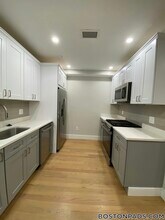 230 Tremont St, Unit 2 in Boston, MA - Building Photo - Building Photo
