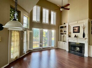 418 Old York Rd in Irving, TX - Building Photo - Building Photo